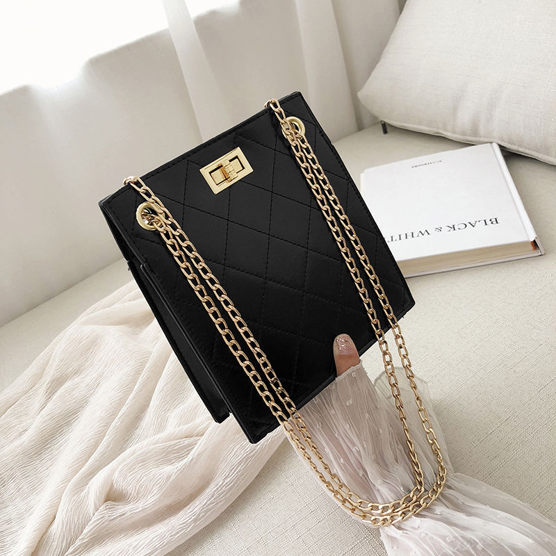 High-Quality Western-Style Messenger Bag