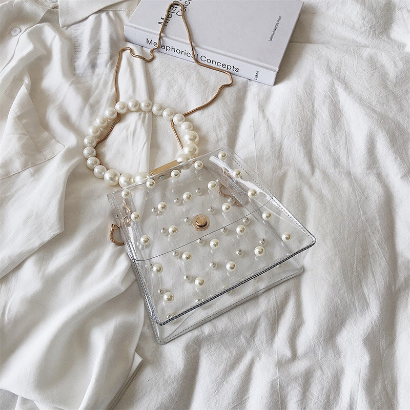 Chain pearl shoulder bag