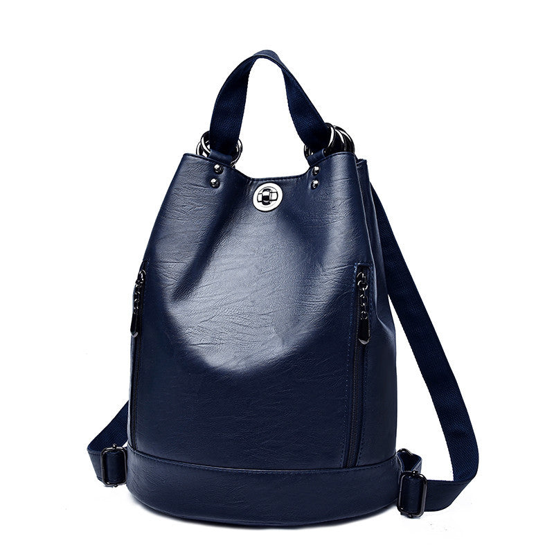 Simple and versatile travel backpack