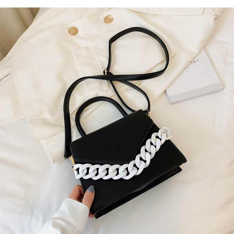 Foreign style one shoulder handbag
