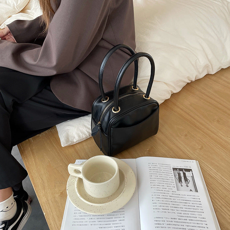 Fashionable And Simple Litchi Pattern Box-shaped Handbag