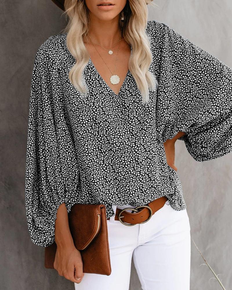 V-Neck Shirt Print Balloon Sleeve Top