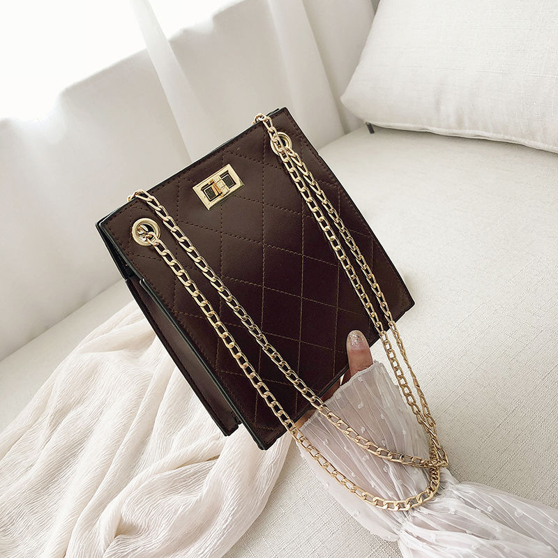 High-Quality Western-Style Messenger Bag