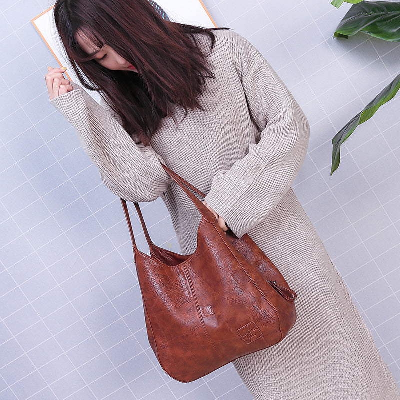 Vintage soft leather shoulder bag