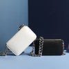 Thick chain shoulder bag